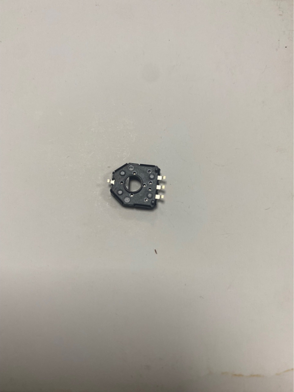 R1109-B10K-333 Potenciometarski senzor za servo motor