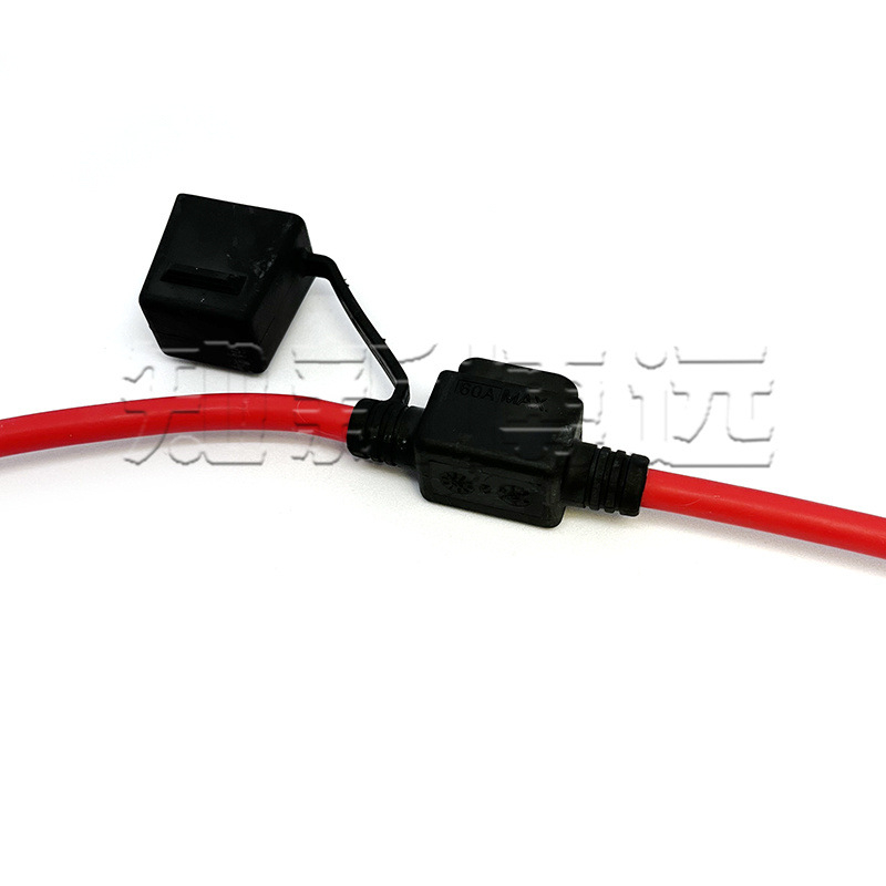 FHJC1002G Lite 895 kvadratni držač osigurača za automobil, 32V, 8 AWG, male dimenzije