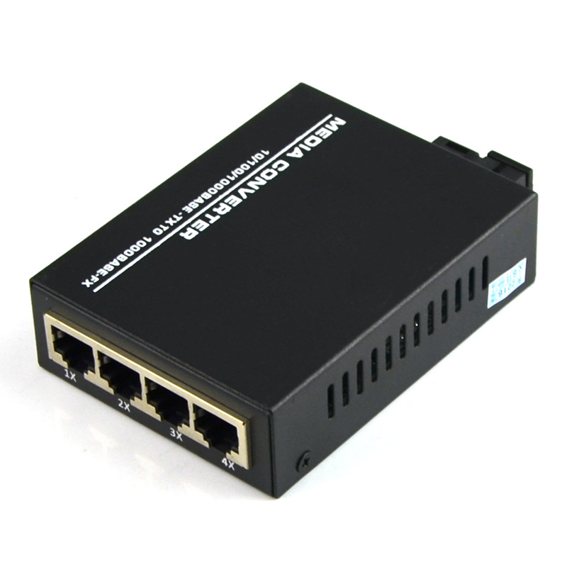 Giga-bitni optičko-električni transceiver za jednomodno vlakno, SC priključak, 1550 nm