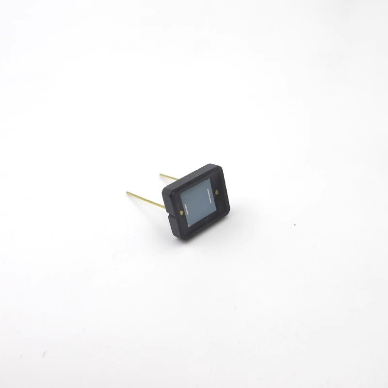 UV-pojačani širokopojasni silicij fotodiodni senzor, aktivna površina 6×6 mm, 190–1100 nm