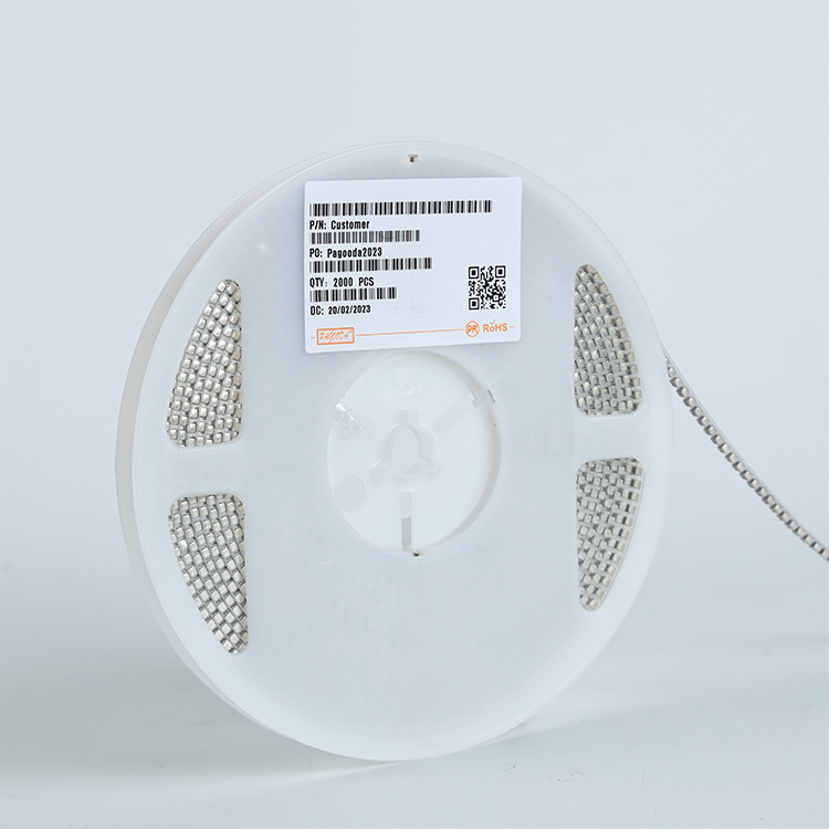 Керамичен чип кондензатор 0805, 0,1 µF, X7R, 50 V, ±10%