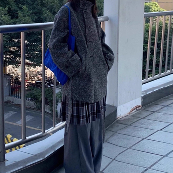 Ženski sivi vuneni kaput inspiriran Hepburnom, korejski stil, sitne veličine, elegantan