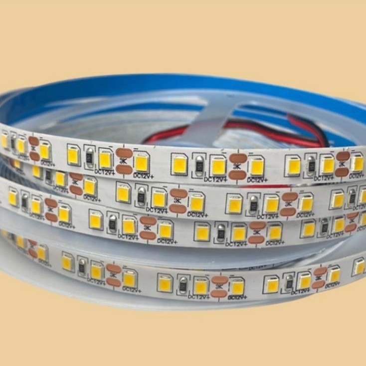 LED trak 12V–24V za unutarnju upotrebu, samoljepljiv, pogodan za vrh vitrine i unutarnje osvjetljenje vozila