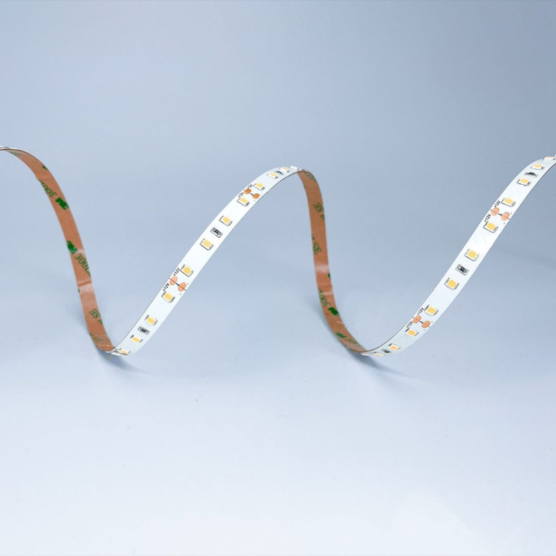 Fleksibilna LED traka 2835, 12V, visoka svjetlosna učinkovitost 204 lm/W, samoljepljiva dekorativna linearna LED traka