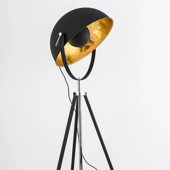 Moderna američka tronožna stojeća lampa za dnevni boravak i spavaću sobu, skandinavski retro-industrijski stil