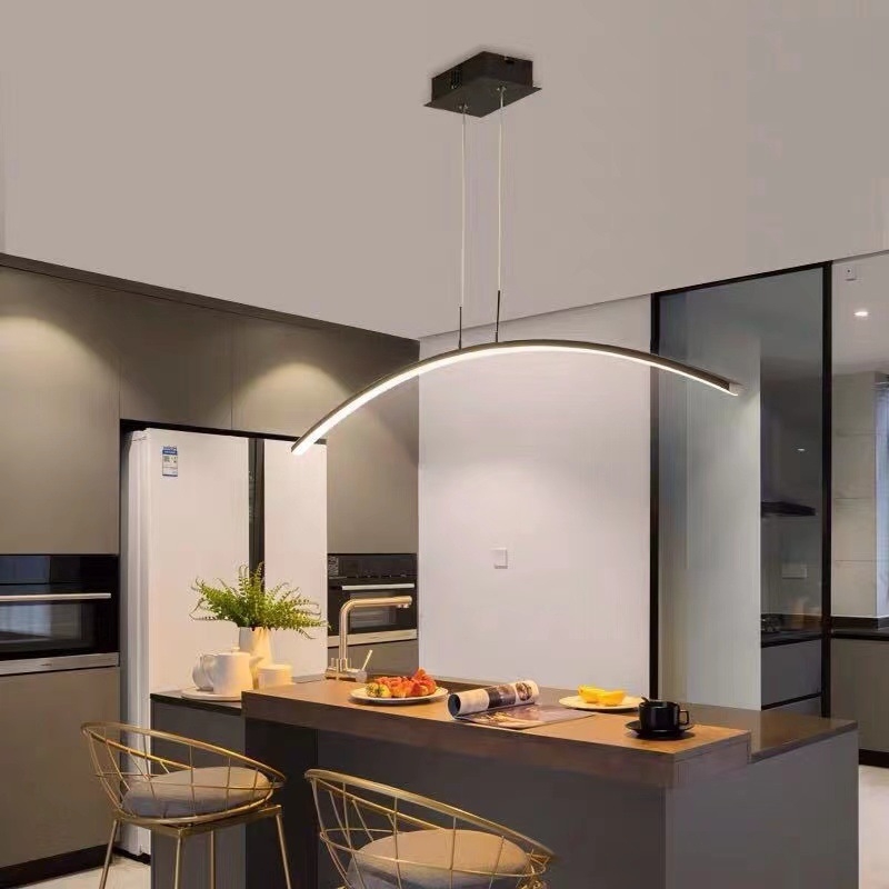 Lustre za restoran s modernim minimalističkim dizajnom i kreativnim stilom, pogodan za dnevni boravak, ured ili studijski bar, LED traka rasvjeta