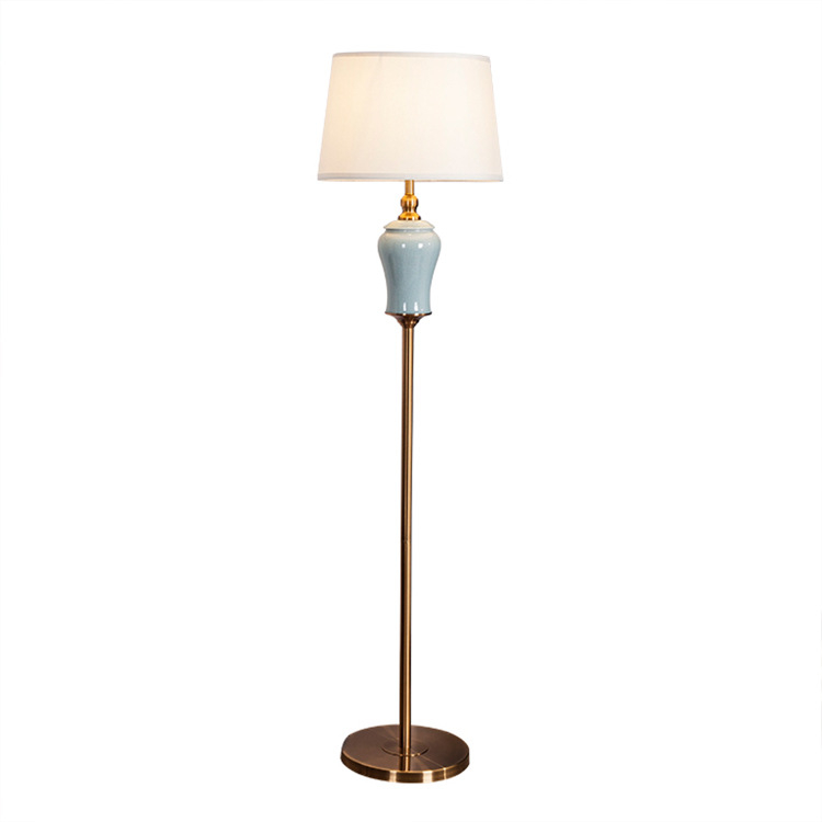 Keramička podna lampa s tekstilnim sjenilom, visina 150 cm, kombinacija američko-kinesko-europskog stila, pogodna za dnevni boravak ili spavaću sobu