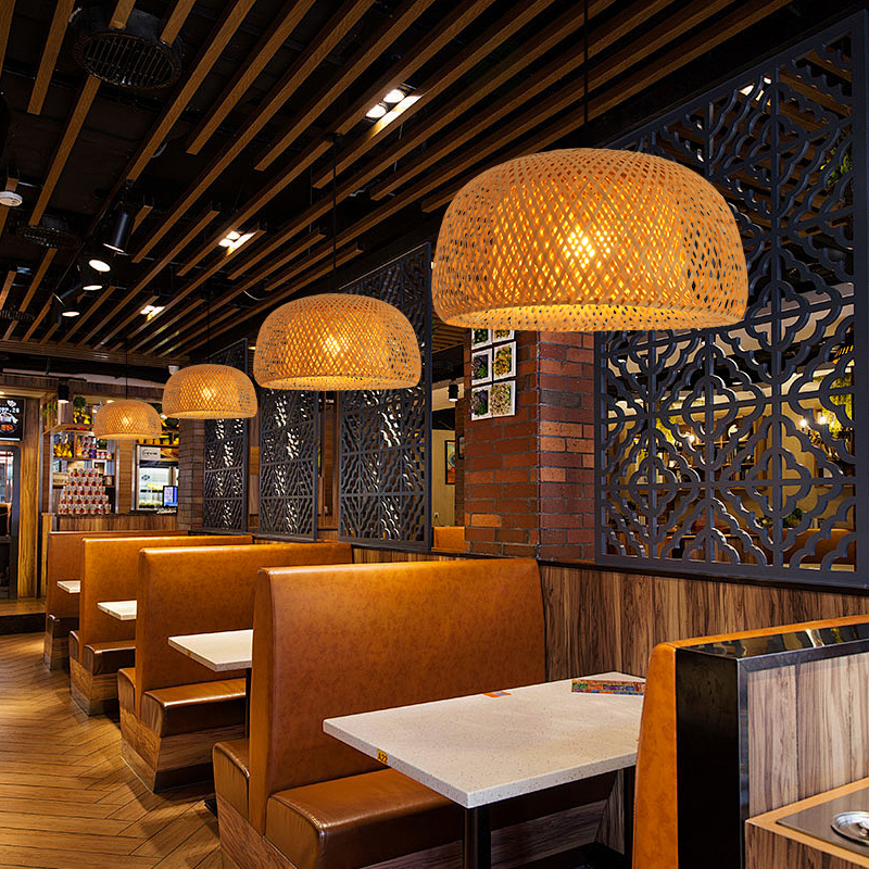 Viseća lampa od bambusa za restoran i čajanu – zen stil, dizajn od ratana i bambusa za dnevni boravak