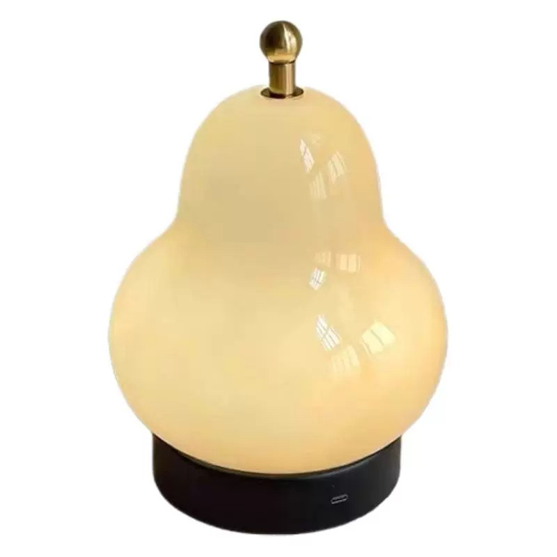Stolna lampa u kremastom retro stilu za spavaću sobu, noćna lampa u obliku kruške