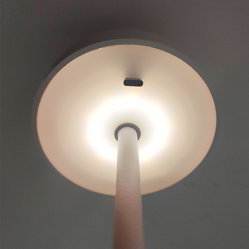 Lampa za stol u obliku gljive, mat bijela, punjiva, za barove i restorane, noćna svjetiljka za spavaću sobu s zaštitom očiju, dodirno ambijentalno osvjetljenje