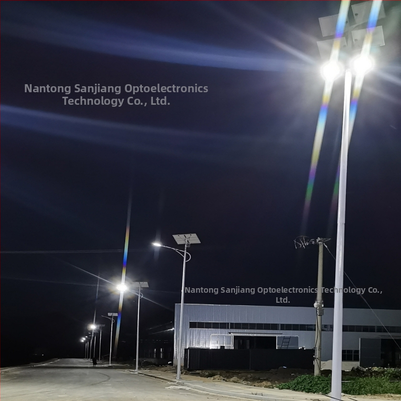 Solárne cestné svetlo s jedným ramenom pre mestské a vidiecke cesty, vodotesný vysoký stĺp, LED napájaný slnečnou energiou