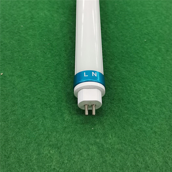 T5 LED дневна тръба, едностранно захранване, дължина 0,6 м, 9 W
