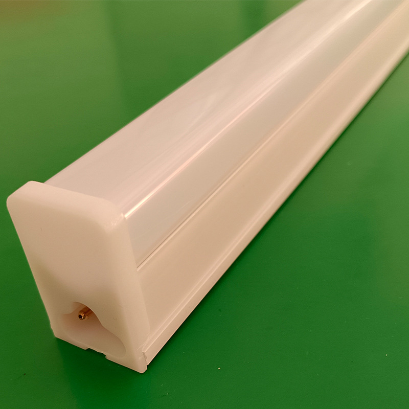 LED интегрирана флуоресцентна тръба T5 квадратна изцяло пластмасова за полици дълга LED лента супер ярка