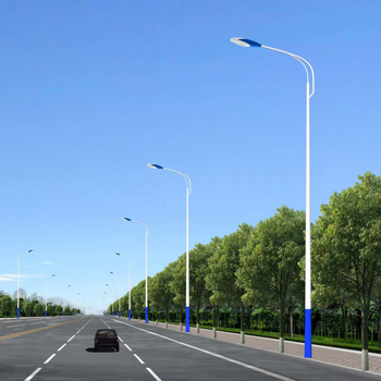 Στήλη LED δρόμου, ύψος 7 μ., γαλβανισμένη με θερμή βύθιση, 80W, με Α-βραχίονα