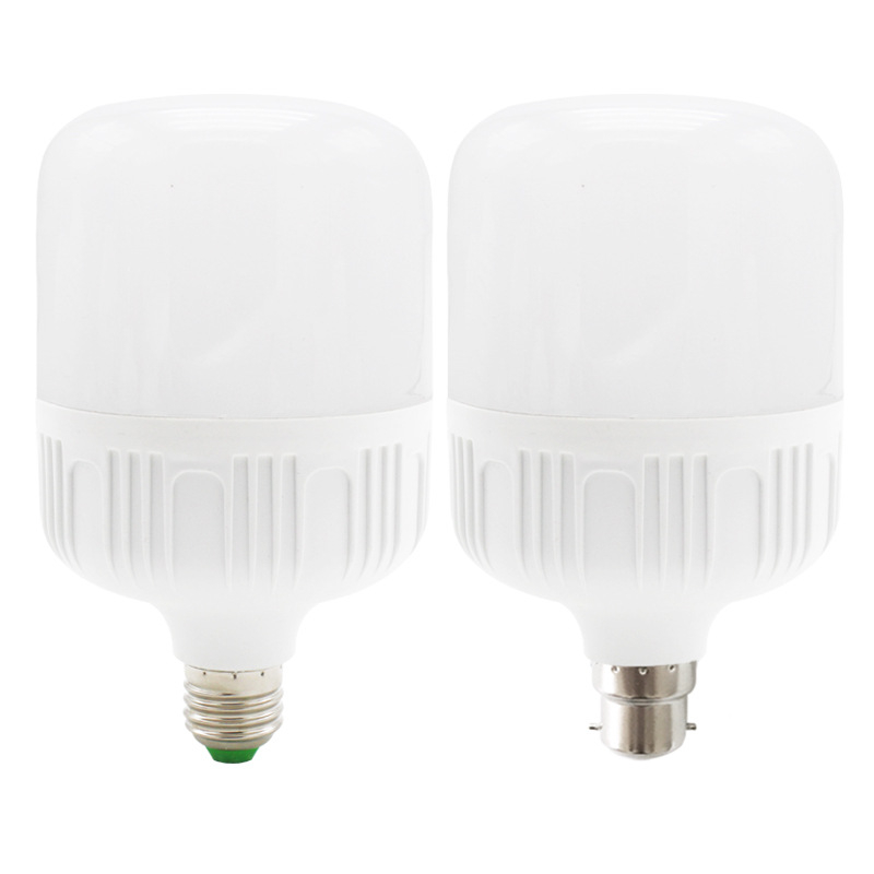 LED žarulja s E27 navojem, energetski učinkovita i vrlo svijetla za kućnu upotrebu; dostupne snage 9W, 15W, 20W, 28W, 36W; B22 baza.