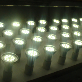 LED reflektor žarulja, 9W, R80, E27, snop 120°, CRI 80, IP54, aluminijsko kućište, LED 5630 diode, unutarnje osvjetljenje