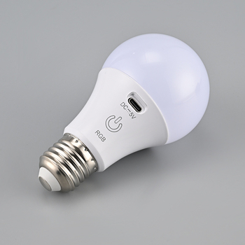 RGB LED žarulja s daljinskim upravljanjem, A60, kućište od plastificiranog aluminija, ambijentalno osvjetljenje
