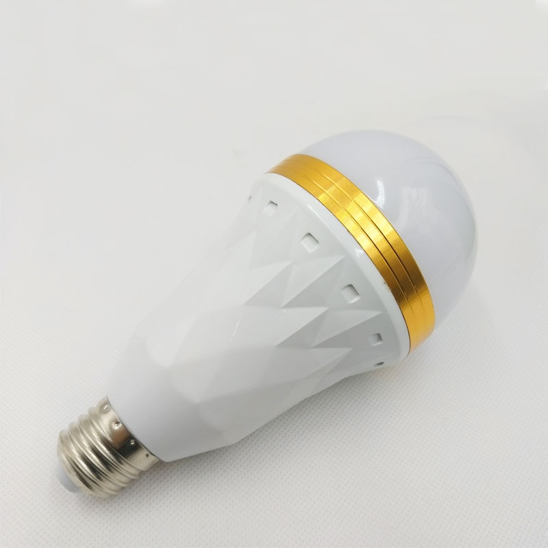 LED hitna žarulja, punjiva, pametno upravljanje, 1200 lm, E27 priključak, IP42, 160° snop svetla, kućno osvjetljenje