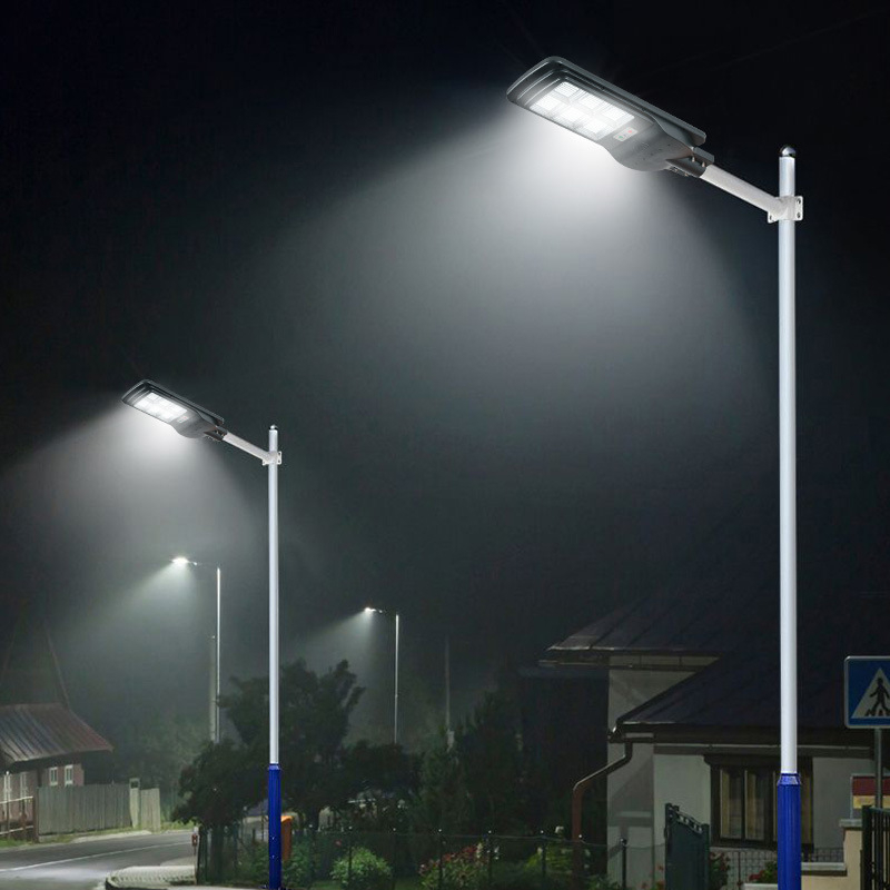 Solarna LED vanjska rasvjeta za dvorište i vrt s detekcijom pokreta i daljinskim upravljačem
