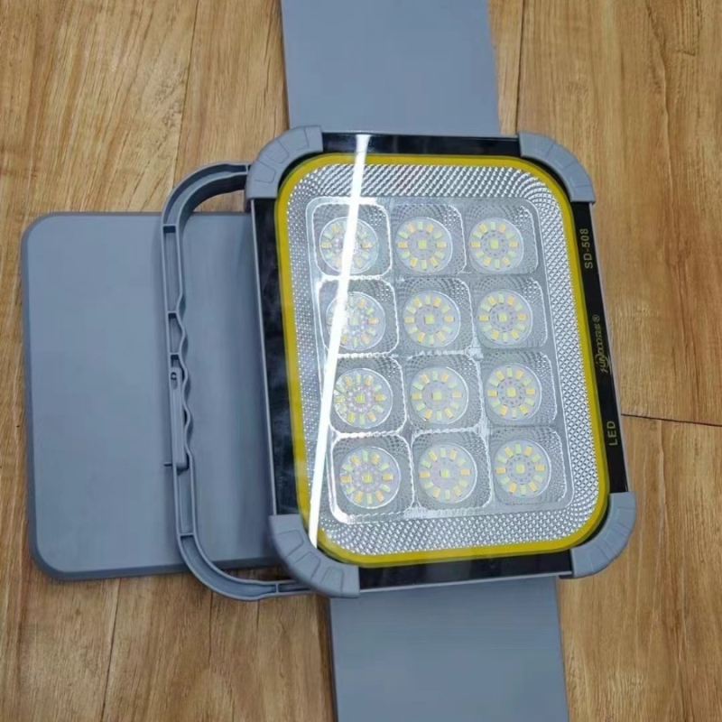Solarni prenosni floodlight za vanjsku upotrebu, sklopni dizajn, visoka svjetlina, IP65, 300W