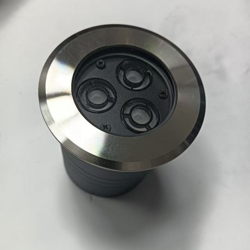 Vanjsko podzemno svjetlo 10W/15W, kompaktno i snažno, prilagođeni model, kutni reflektor
