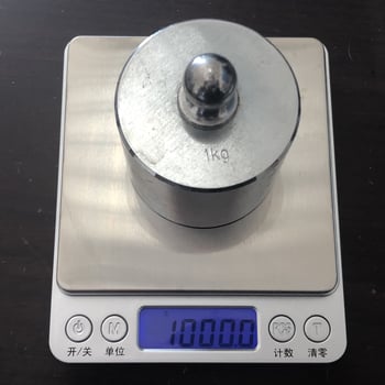 Kromirana kalibracijska težina od 100 g za kuhinjsku vagu i2000