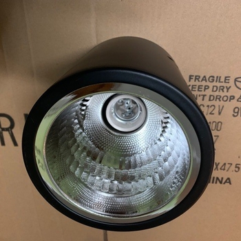 Moderni E27 površinski montirani downlight