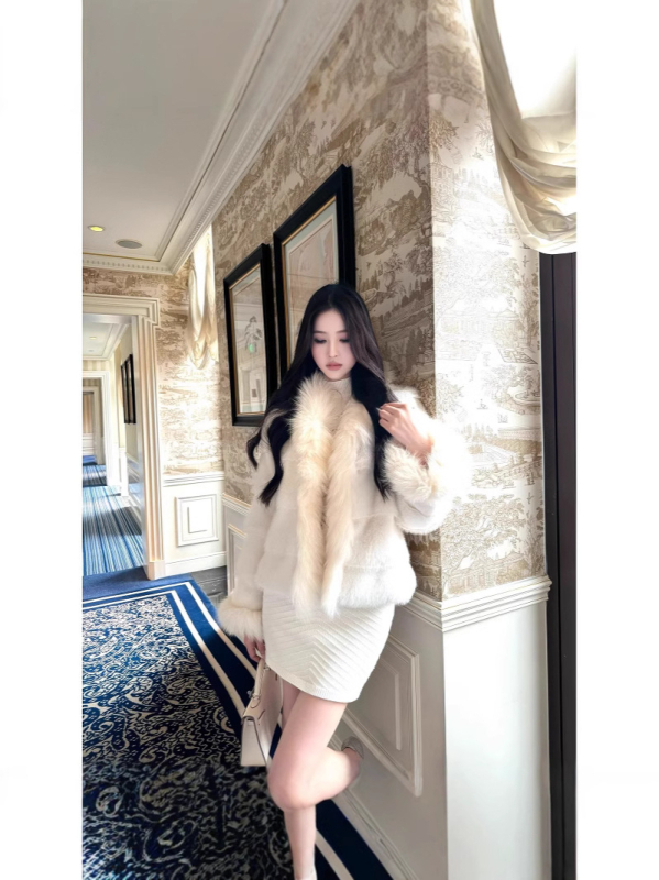 Elegantno ekološki prihvatljivo lažno lisice krzno s V-izrezom, visoke kvalitete faux mink krzno