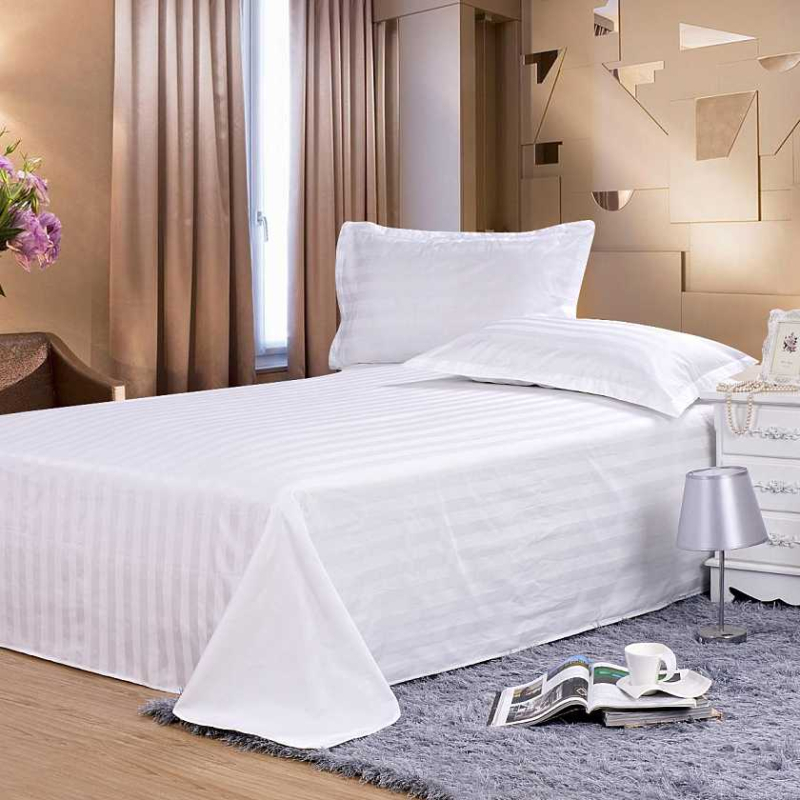 Bijeli satenasti prugasti hotelski set plahta i jastučnica, 100% pamuk, za sve sezone, veličina kreveta 180–220 cm
