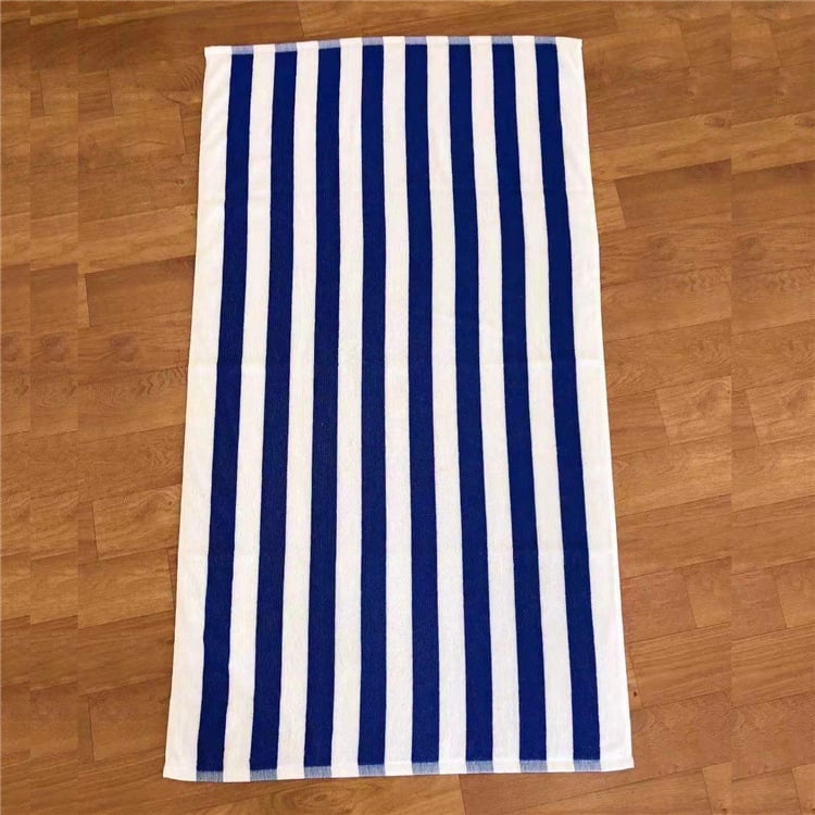100% pamuk, plavo-bijeli prugasti bojani po niti ručnik za kupanje, debeli, visoka upijavost, 150×75 cm, s tiskanim logom