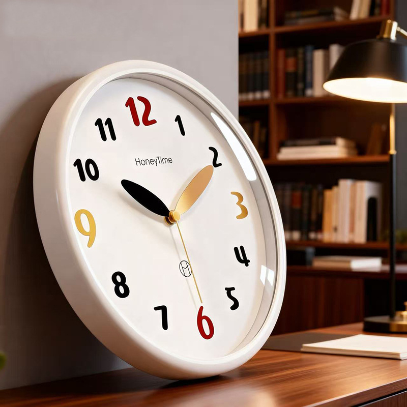 Premium zidni sat s modernim minimalističkim dizajnom, kreativni kućni zidni sat, tih, montaža bez bušenja