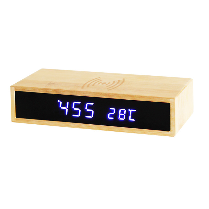 LED digitalni budilnik od drveta i bambusa s prikazom temperature