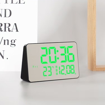 Zidni sat za dnevnu sobu s temperaturom i vlagom, elektronički sat s velikim brojkama, noćnim svjetlom i višestrukim alarmima
