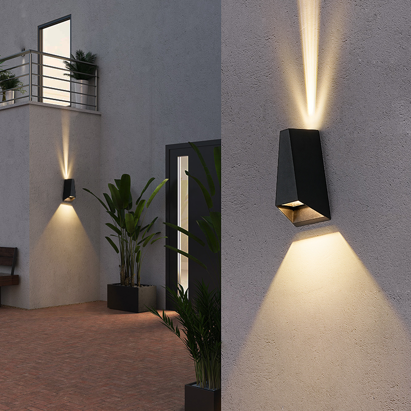 LED vanjsko zidno svjetlo, vodootporno, zidni projektor koji rasvjetljuje zid – vanjski osvjetljenje dvorišta, balkona i stubišta; moderni minimalistički stil, za kućnu upotrebu
