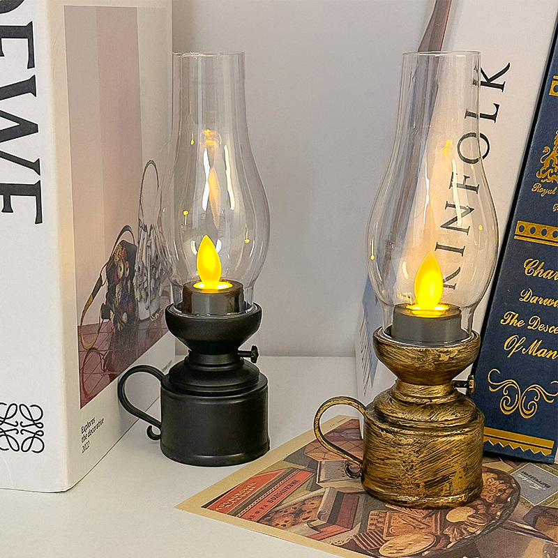 Kreativna retro LED lampa u stilu kerosinske lampe, noćna svjetiljka, dekorativni stolni ukras