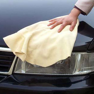 Srednje veličine A-razred krpa od jelene kože za pranje automobila, debela, upijajuća, za sušenje, s kantom, 33×43 cm