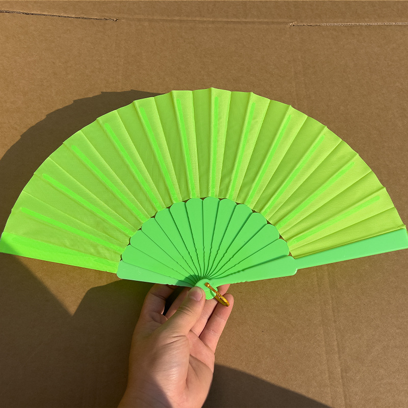 7-inčni plastični sklopivi ventilator s duginim rebrima, debelim rebrima, ravna površina, plesni ventilator