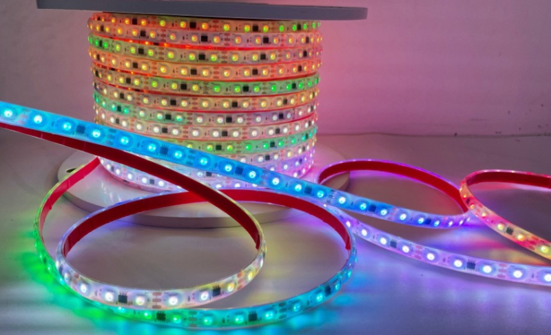 WS2811 12V programabilna RGB LED traka, vodootporna, 5050 LED dioda