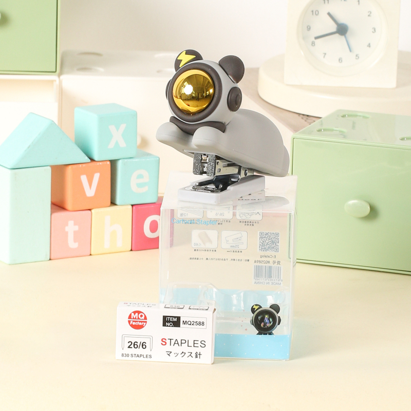 Mingqiang kreativni PVC silikonski model №12, 24/6 spajalica — kompaktna uredska spajalica