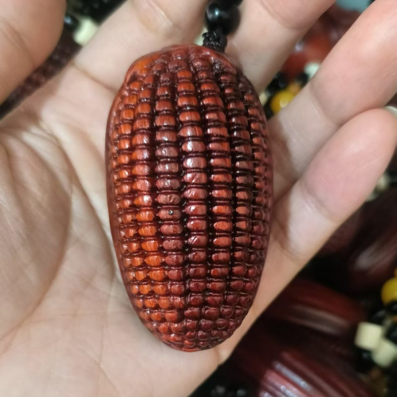 Серия Rosewood — дърворезба: чайник със дръжка във форма на тиква, декоративни висящи изделия от твърдо дърво