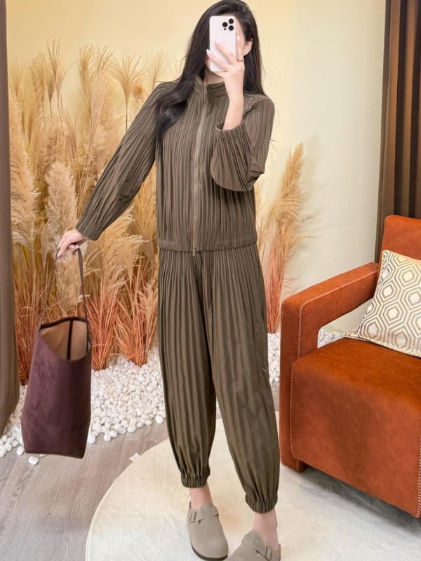 Set de toamnă pentru femei: geacă rezistentă la vânt și pantaloni jogger, croială lejeră, culoare solidă