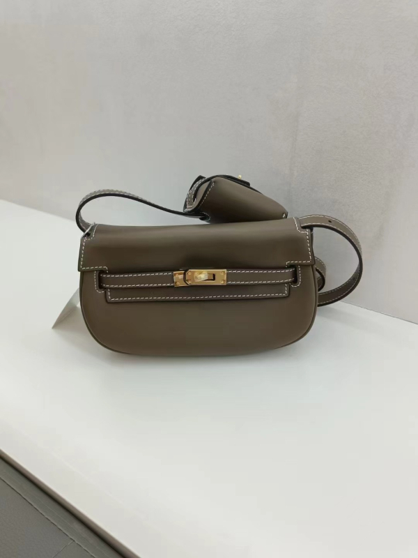 Swift Torba od prave kože Moove Tangyuan Kelly – Dvije u Jednu: sedlovna torba, mini torba za struk i crossbody torba za žene