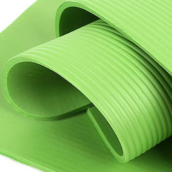 Zelena NBR joga podloga, zvučno izolirana za kućni fitness, dimenzije 1830×610×25 mm