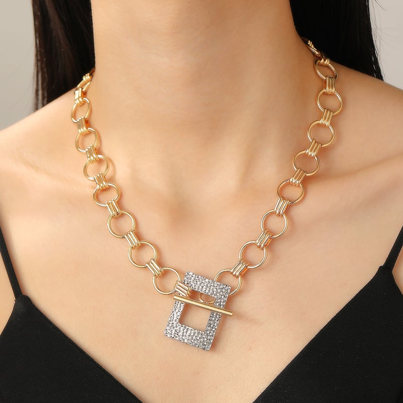 Višeslojna metalna ogrlica s zavijenim uzorkom i lančićem za ključnu kost; choker, unisex punk stil; set s nakitom za ruku