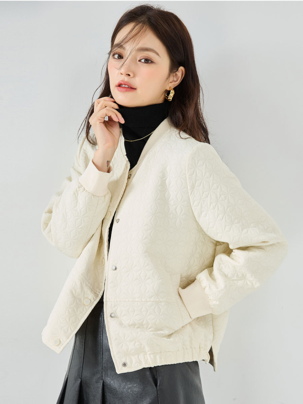 Kratka quiltirana bomber jakna s cvjetnim motivom, casual elegantan stil 23007