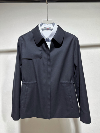 Női gyapjú kabát kötőzsinórral, windbreaker-stílus, kék-fekete, közepes hosszúságú (65–80 cm), téli 2025