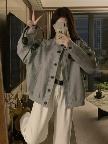 Ženska siva jakna sa stojećim ovratnikom, proljetno-jesenski stil, retro nišni dizajn, baseball jakna za niske osobe