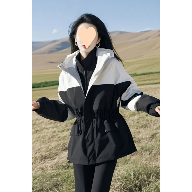 2025 crna ženska softshell jakna za proljeće, Chanel inspiriran stil