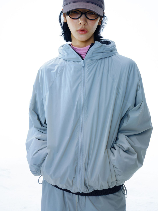 Lagana jakna od flisa s kapuljom, slobodan kroj, dugi rukavi, zatvarač, model V9875, street-hipster stil