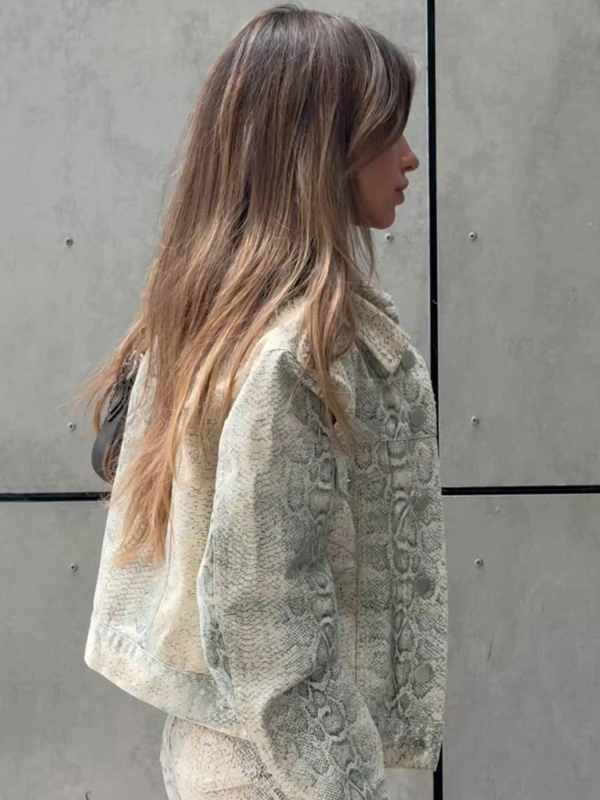 Ženska jakna sa zmijskim uzorkom, dugi rukavi, poliester, uski kroj, zatvarač, gradski stil